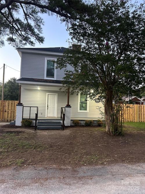 2201 Liberty St, Columbia, SC, 29203-7347 | Card Image
