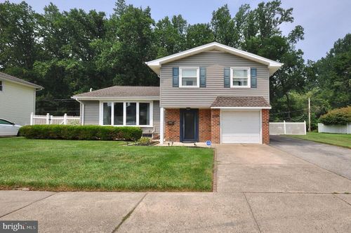 1020 Norvelt Dr, PHILADELPHIA, PA, 19115-4825 | Card Image