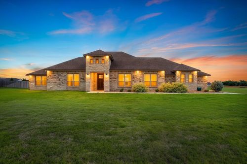 930 Inka Rd, Salado, TX, 76571-6632 | Card Image