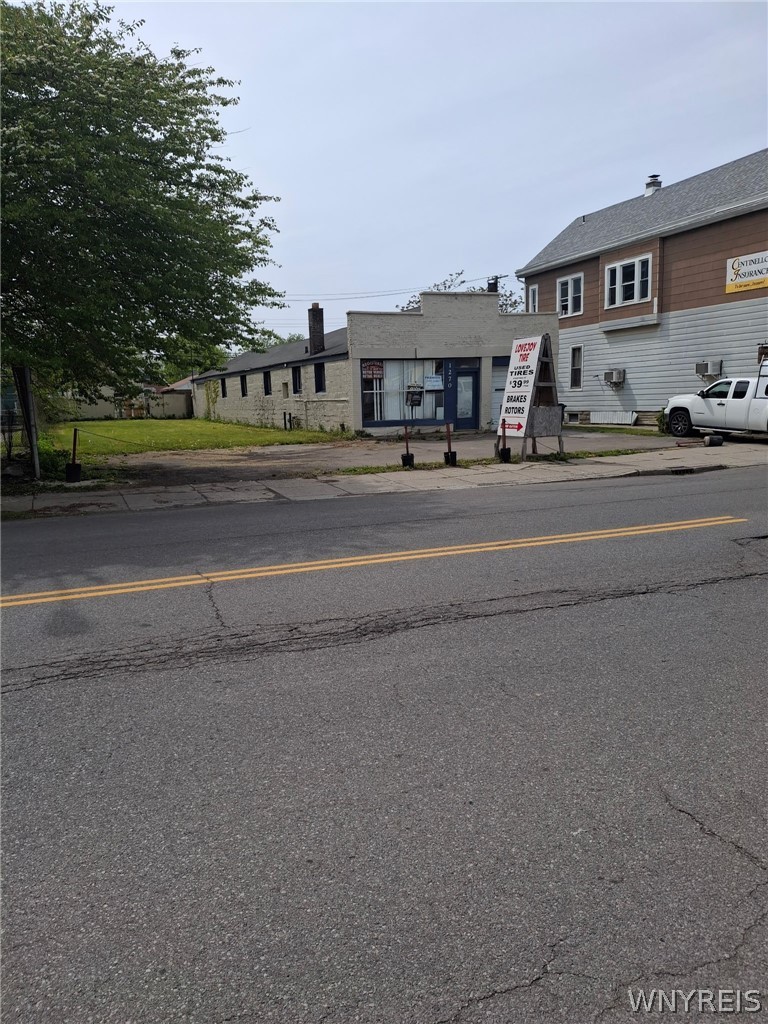 Commercial Sale in Buffalo 3