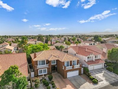 8309 Aqua Spray Avenue, House other with 5 bedrooms, 3 bathrooms and null parking in Las Vegas NV | Image 3