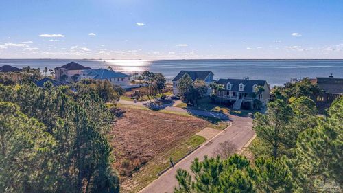4162 Madura Rd, Gulf Breeze, FL, 32563-3540 | Card Image