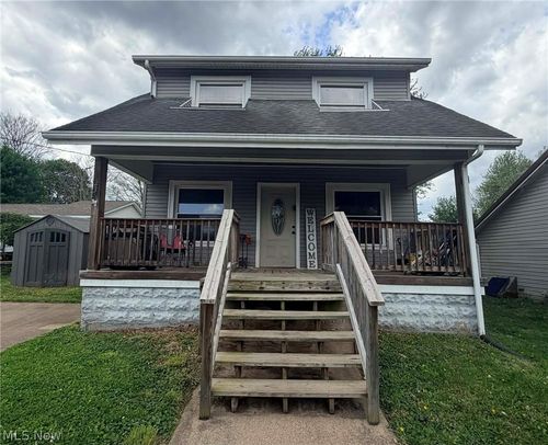 231 Front St, Philo, OH, 43771-8704 | Card Image