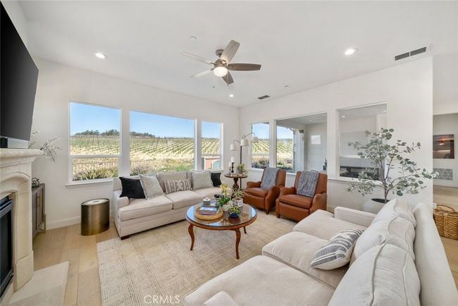 1330 Riley Ln, House other with 3 bedrooms, 4 bathrooms and 2 parking in Nipomo CA | Image 8