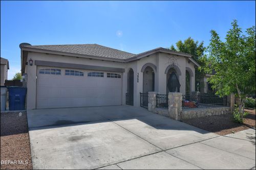 3868 Loma Brisa Dr, El Paso, TX, 79938-1231 | Card Image