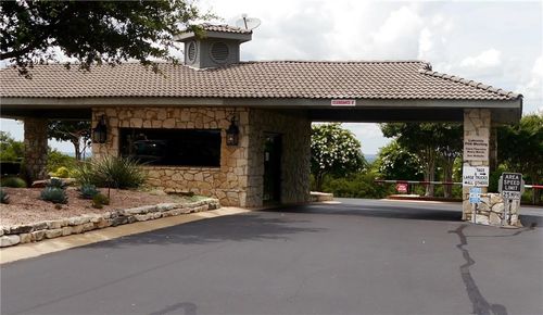 1100 Majestic Hills Blvd, Spicewood, TX, 78669-3129 | Card Image