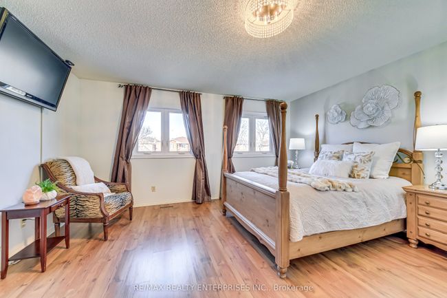 1389 Winterbourne Dr, House other with 6 bedrooms, 4 bathrooms and 2 parking in Oakville ON | Image 18