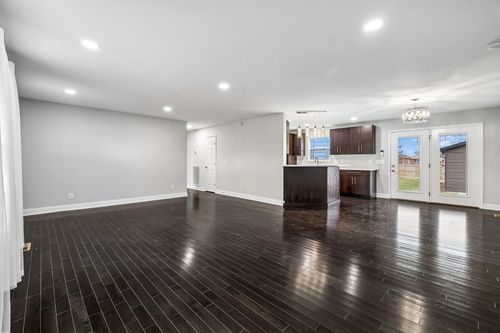 106 Norris Dr, Clarksville, TN, 37042-3356 | Card Image