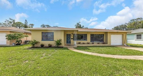 210 S Saturn Ave, CLEARWATER, FL, 33755-6544 | Card Image