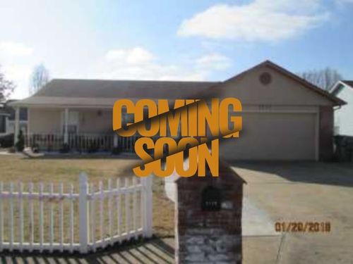 2712 W Easy St, Rogers, AR, 72756-2049 | Card Image