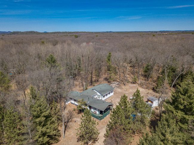 1142 Fawn Ct, Home with 2 bedrooms, 2 bathrooms and null parking in Grand Marsh WI | Image 5