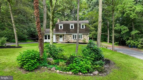 623 Elm St, East Earl, PA, 17519-9663 | Card Image