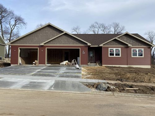 402 Roosevelt Street Street, BARABOO, WI, 53913 | Card Image