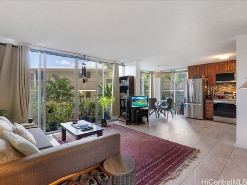 205-1634 Makiki St, Honolulu, HI, 96822-4438 | Card Image
