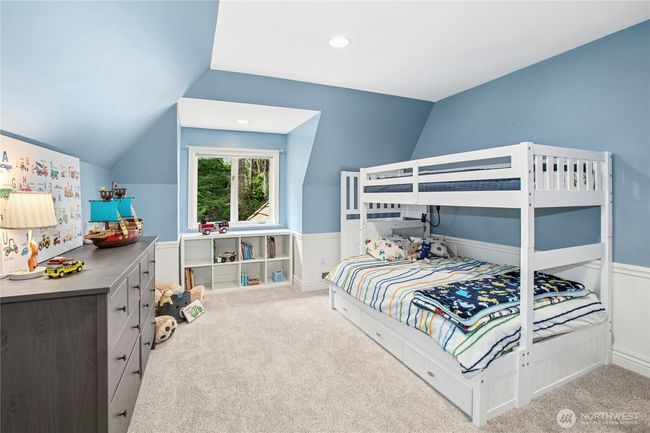 8150 Evergreen Ln, House other with 5 bedrooms, 4 bathrooms and 3 parking in Mercer Island WA | Image 26