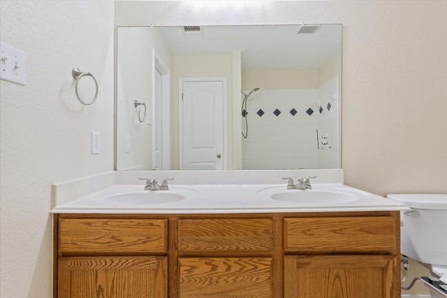 1450 Newbury St, House other with 4 bedrooms, 3 bathrooms and 4 parking in Georgetown TX | Image 19