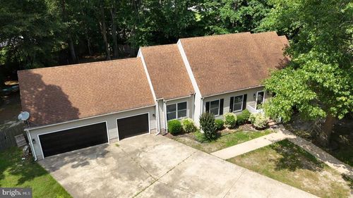 833 White Oaks Ln, Pocomoke City, MD, 21851-9589 | Card Image