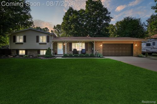 12232 Dentonview Dr, Fenton, MI, 48430-2506 | Card Image