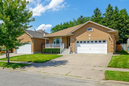 7621 Cameron Crt, Niagara Falls, ON, L2H3G9 | Card Image