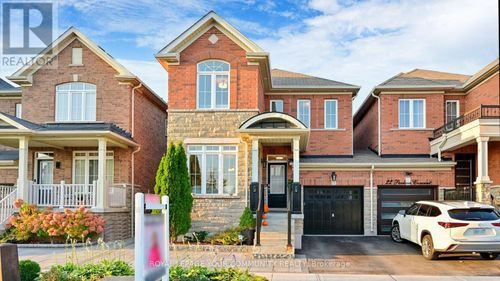 24 Pavlova Cres, Richmond Hill, ON, L4E0V8 | Card Image