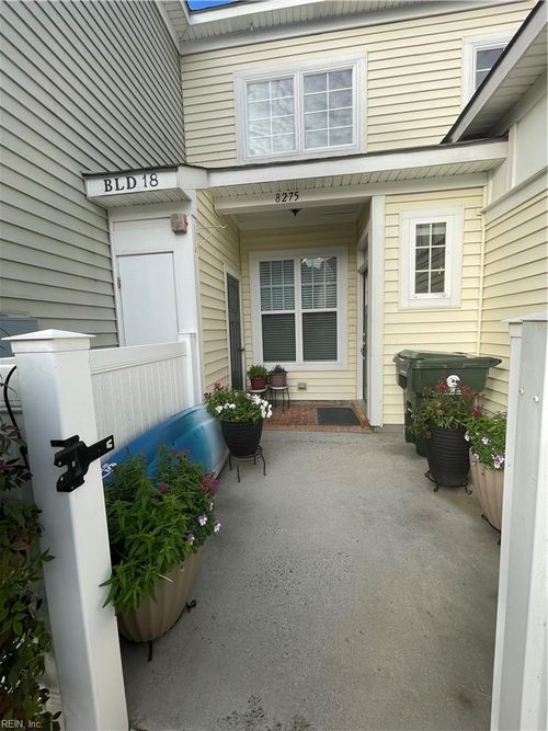 8275 Captains Way, Norfolk, VA, 23518-3586 | Card Image