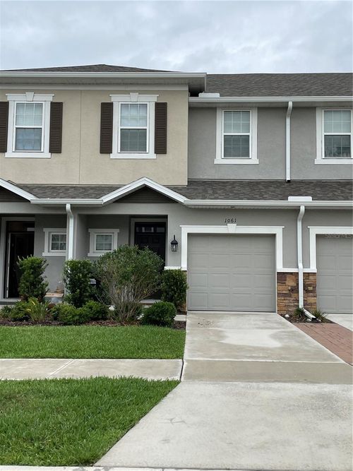 1061 Amber Leaf Trl, WESLEY CHAPEL, FL, 33544-6610 | Card Image