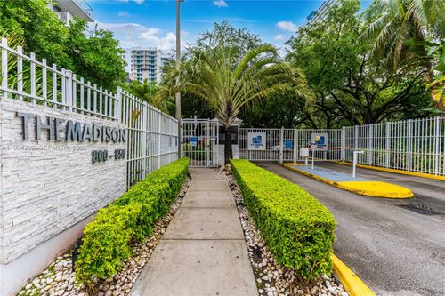 w408-850 N Miami Ave, Miami, FL, 33136-3544 | Card Image
