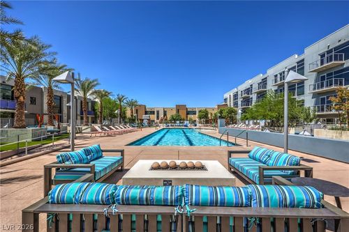 754-353 E Bonneville Ave, Las Vegas, NV, 89101-6622 | Card Image