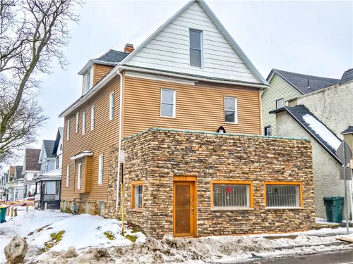 524 Dewey Ave, Rochester, NY, 14613-2515 | Card Image