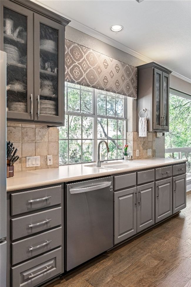 102 Cheerful Ct, House other with 4 bedrooms, 3 bathrooms and 6 parking in Lakeway TX | Image 11