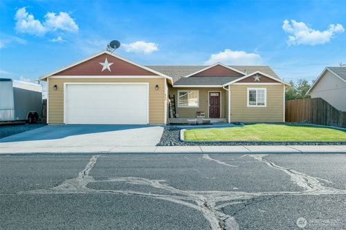 52 Linda Ridge Loop, Ephrata, WA, 98823-2342 | Card Image