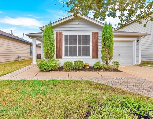 11418 Seven Sisters Dr, Tomball, TX, 77375-7528 | Card Image