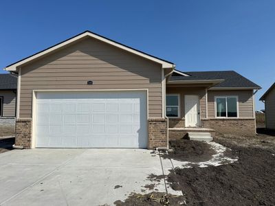 5144 N Toben Dr, House other with 5 bedrooms, 3 bathrooms and null parking in Bel Aire KS | Image 2