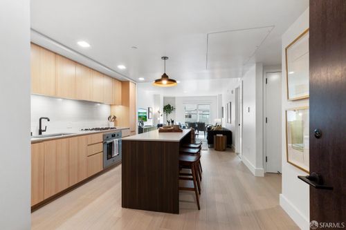 unit-218-950 Tennessee St, San Francisco, CA, 94107-4140 | Card Image