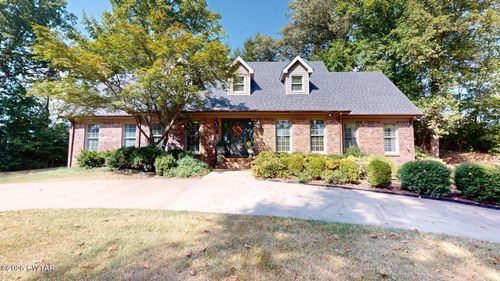 1100 Wade Hampton Rd, Dyersburg, TN, 38024-6407 | Card Image