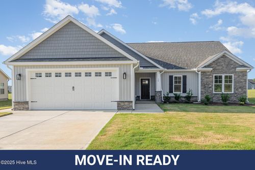 58 Royal Dr, Selma, NC, 27576-2410 | Card Image