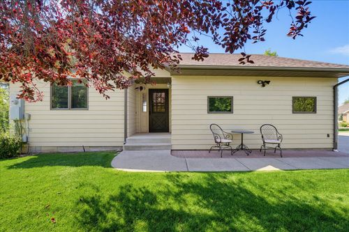 2909 5th St Ne, Great Falls, MT, 59404-1028 | Card Image
