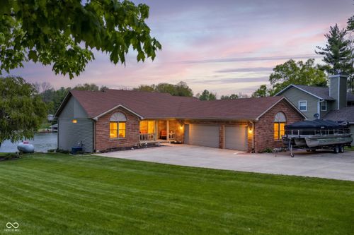 163 Gettysburg, Coatesville, IN, 46121-8956 | Card Image