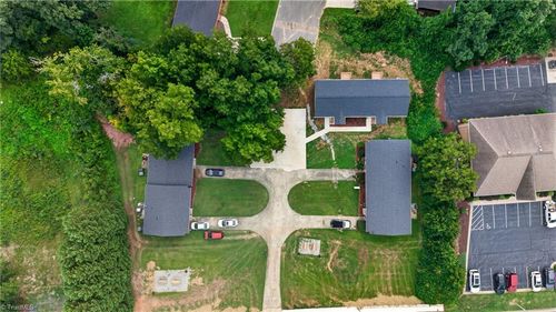 1135A&B, 1141A&B, 1147A&B S Cox St, Asheboro, NC, 27203 | Card Image