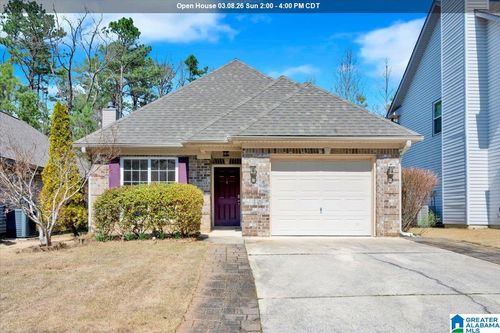 242 Forest Lakes Dr, STERRETT, AL, 35147-8182 | Card Image