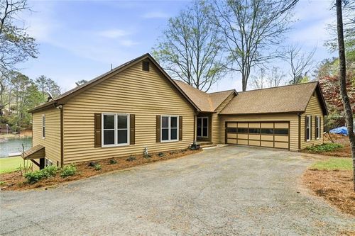 215 White Antelope St, Waleska, GA, 30183-4146 | Card Image