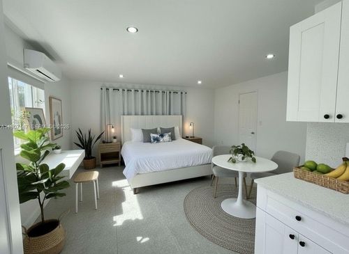 na-10040 Sw 198th St, Cutler Bay, FL, 33157-8621 | Card Image