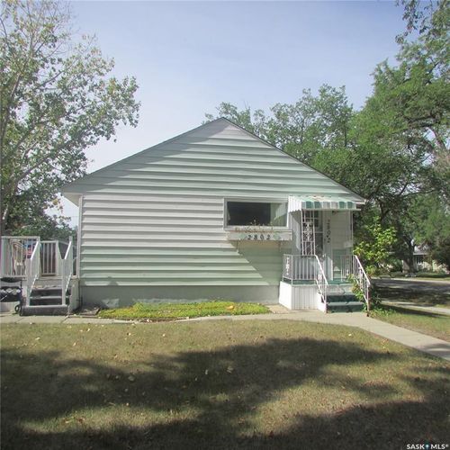 2802 Mctavish St, Regina, SK, S4S2C4 | Card Image