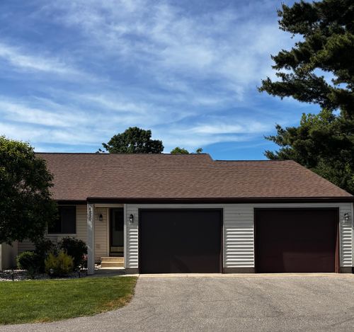 28-4859 Meadowview Ct, Hudsonville, MI, 49426-1622 | Card Image
