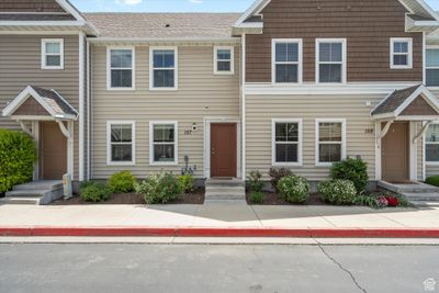 157 W Carrick Dr, Townhouse with 3 bedrooms, 2 bathrooms and 1 parking in South Salt Lake UT | Image 2