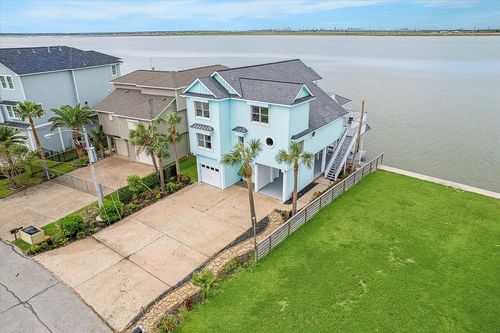 1322 Outrigger, Tiki Island, TX, 77554-6180 | Card Image