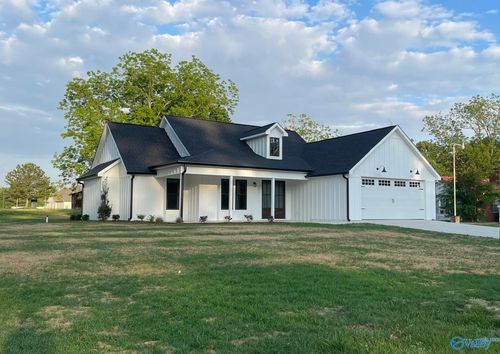 1993 New Haven Dr, Southside, AL, 35907-7824 | Card Image