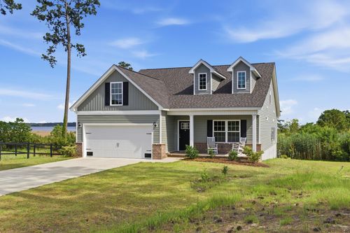 2709 Seaport Cir, Georgetown, SC, 29440-4562 | Card Image