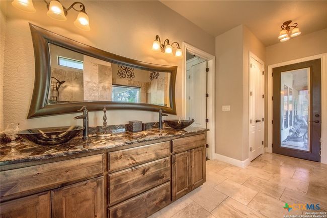 9811 Klein Ct, House other with 6 bedrooms, 7 bathrooms and null parking in New Braunfels TX | Image 24