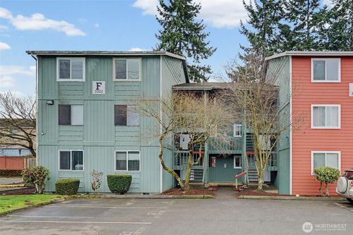 apt-f202-3322 I St Ne, Auburn, WA, 98002-1890 | Card Image